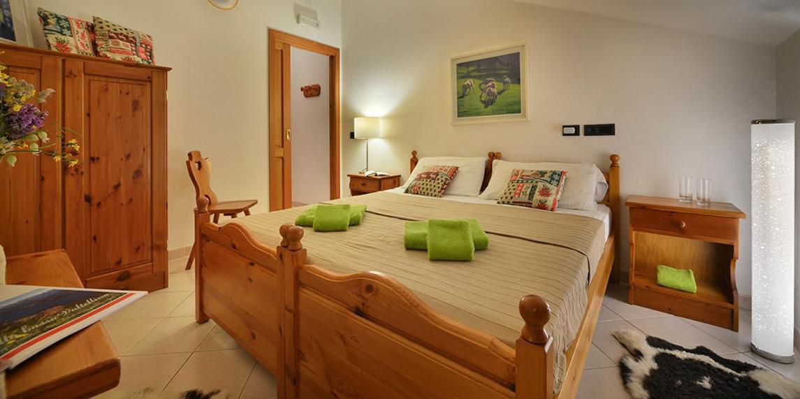 Albergo Casa Alpina San Luigi 캄포돌치노 외부 사진
