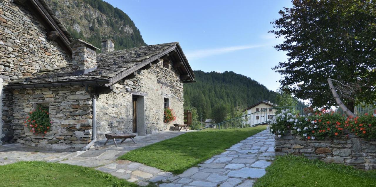 Albergo Casa Alpina San Luigi 캄포돌치노 외부 사진