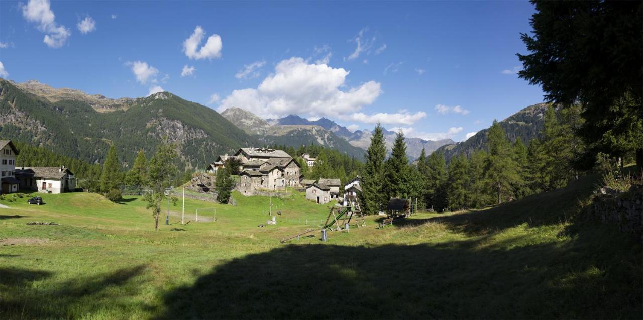 Albergo Casa Alpina San Luigi 캄포돌치노 외부 사진