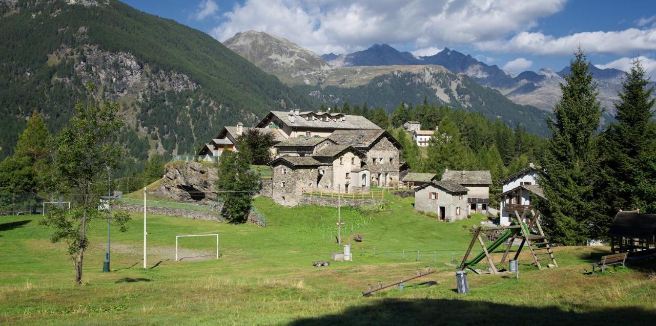 Albergo Casa Alpina San Luigi 캄포돌치노 외부 사진